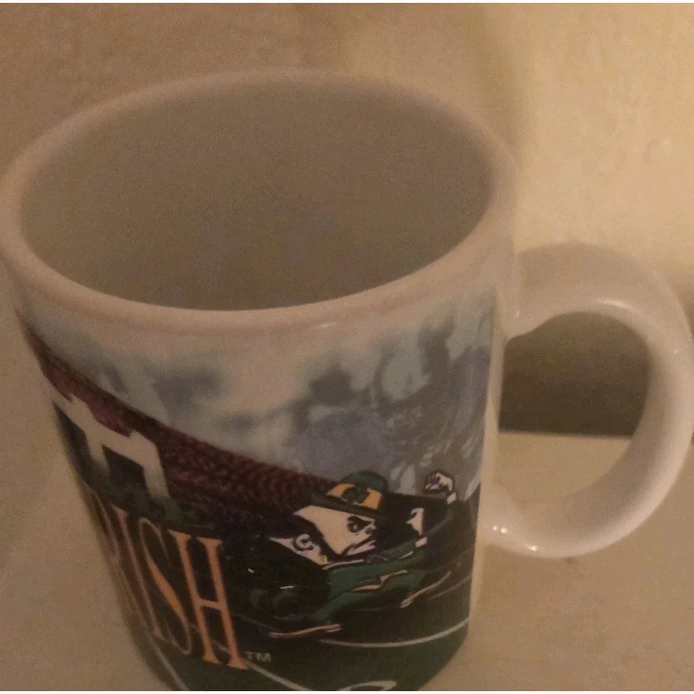 NOTRE DAME  FIGHTING IRISH Football Mug Coffee Tea HF Coors USA Made